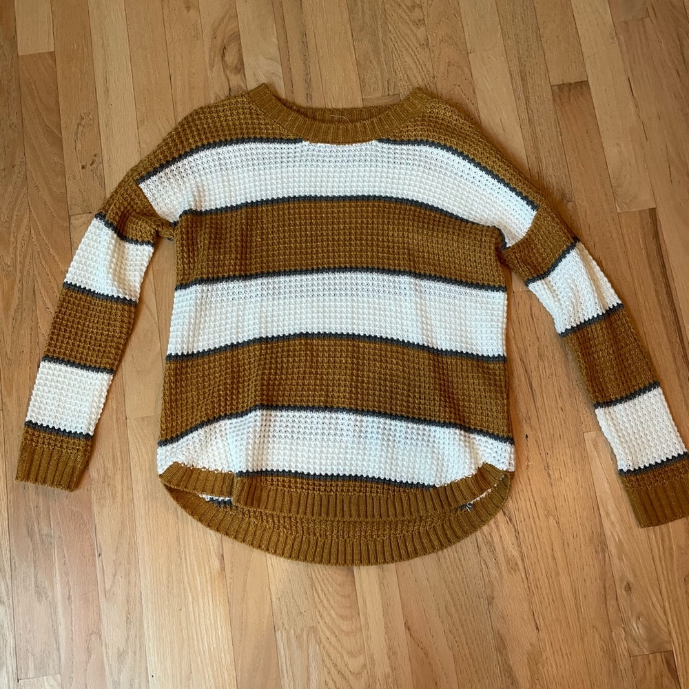 So women’s gold/brown and white stripe knit sweater, size M